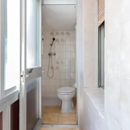 Cosy 3bdr Flat, 8mins To La Ramblas Apartment